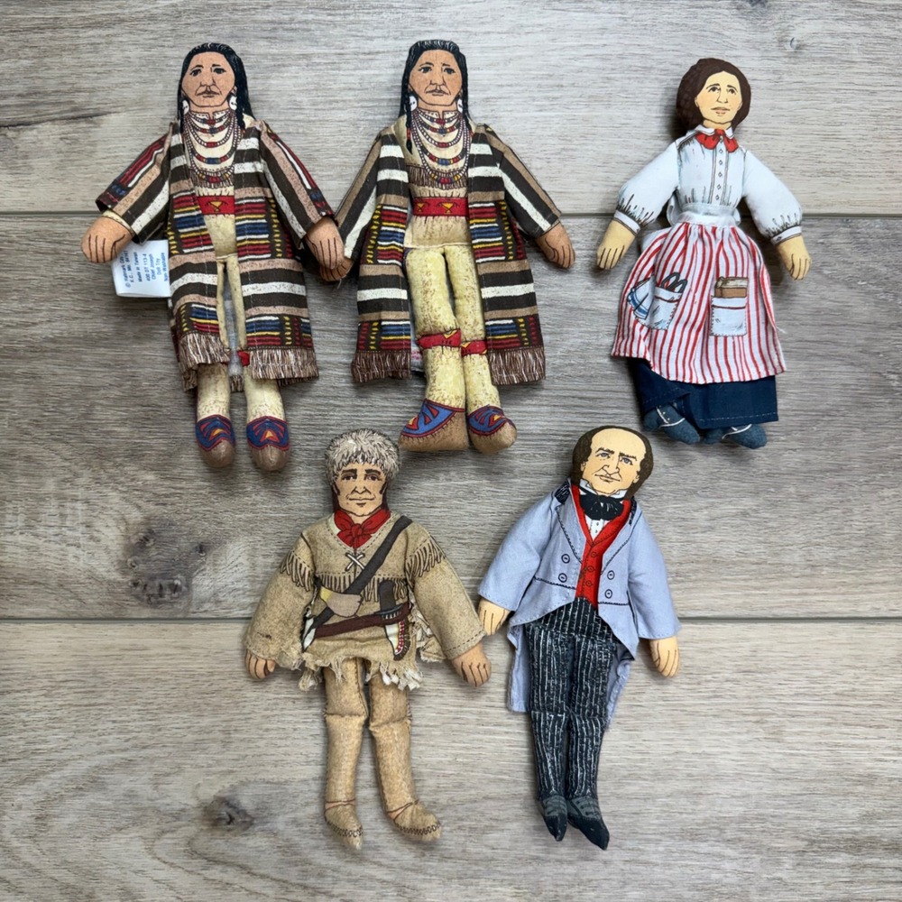 Vintage 1979 Hallmark Historical Cloth Doll Lot Chief Joseph Clara‎ Barton 5pc